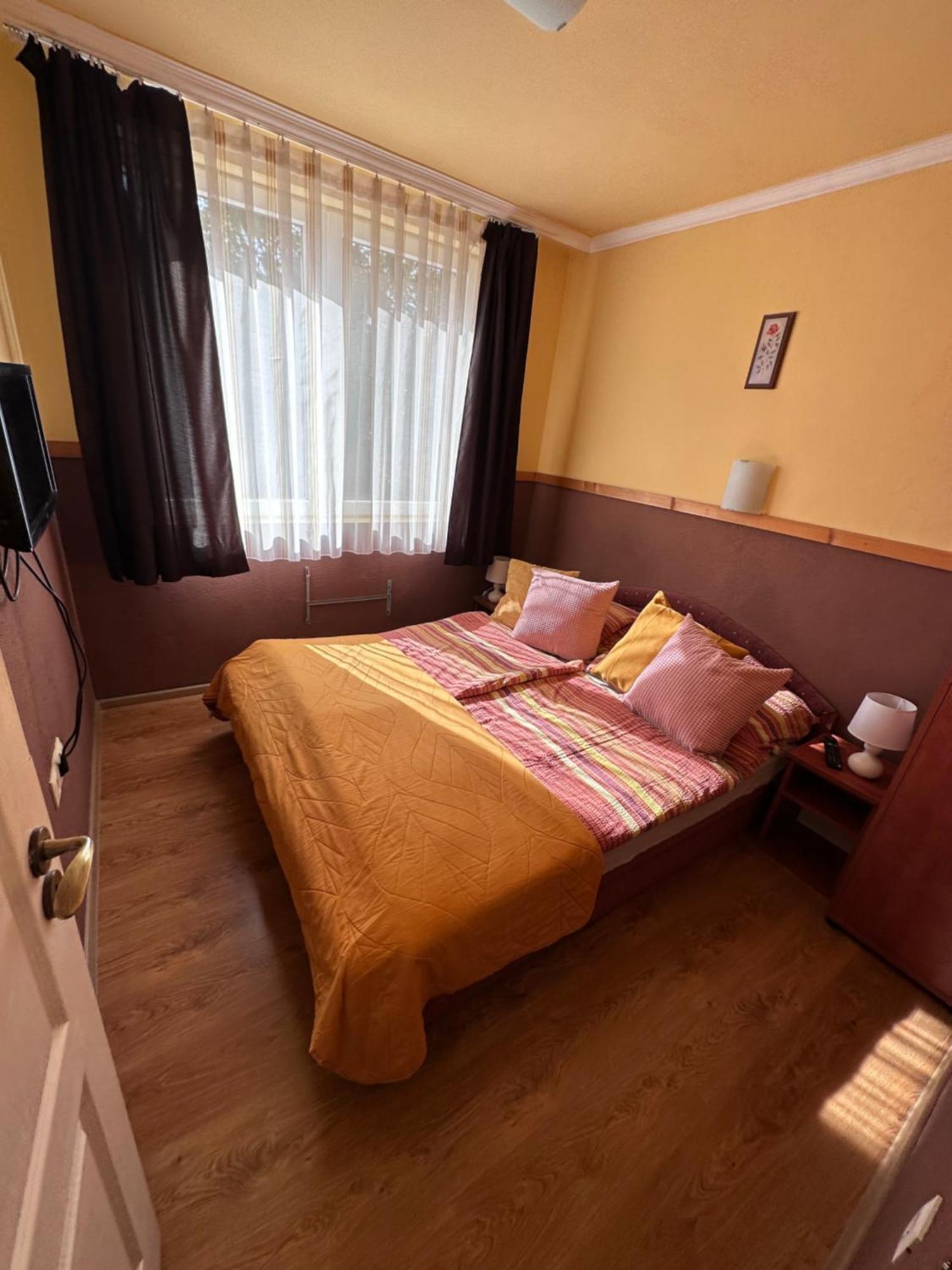 Aranyeso Apartman Hajdúszoboszló Exterior foto